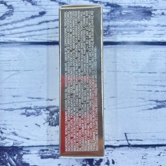 Becca Ultimate Lipstick Love ‘Tangy’ - Picture 3 of 9